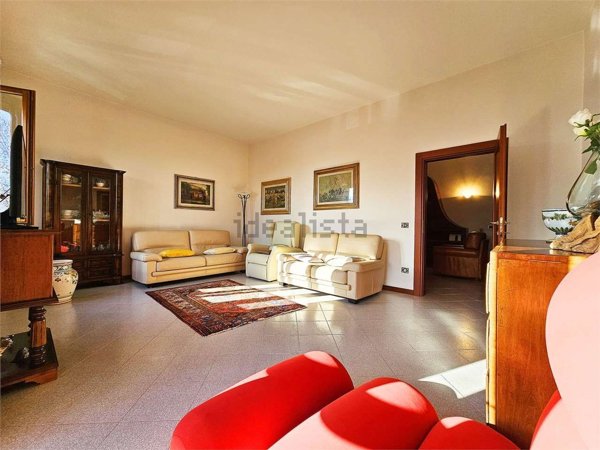 appartamento in vendita a Campi Bisenzio in zona Capalle