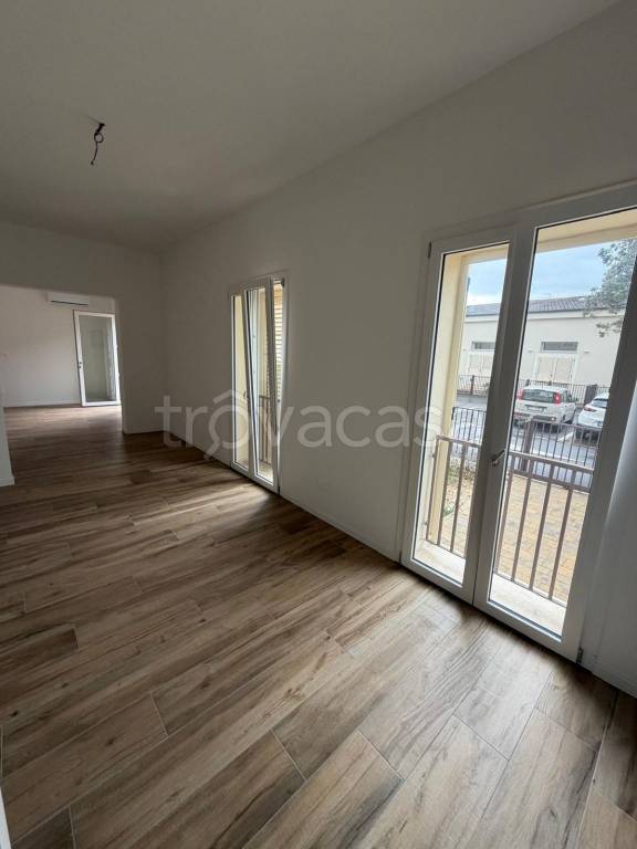 casa indipendente in vendita a Campi Bisenzio in zona San Piero a Ponti