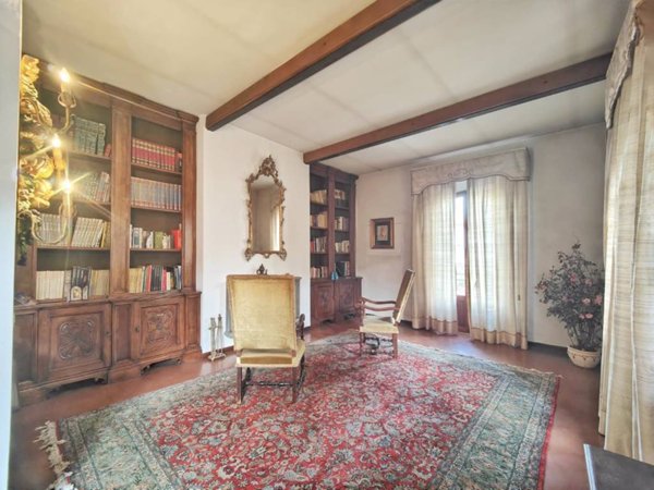 casa indipendente in vendita a Campi Bisenzio