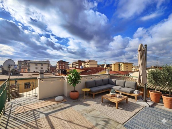 casa indipendente in vendita a Campi Bisenzio