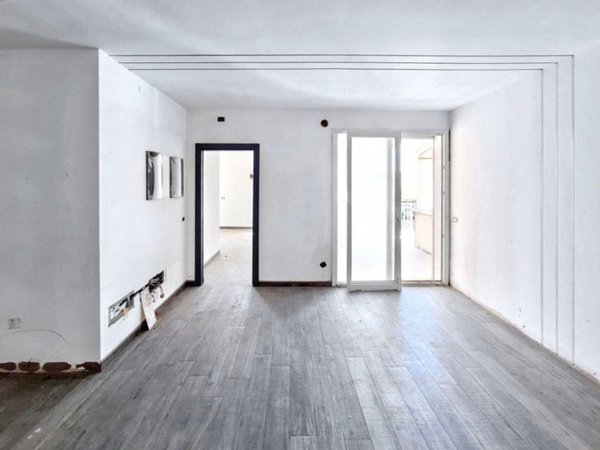 appartamento in vendita a Campi Bisenzio in zona La Madonnina