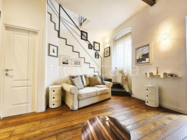 casa indipendente in vendita a Campi Bisenzio