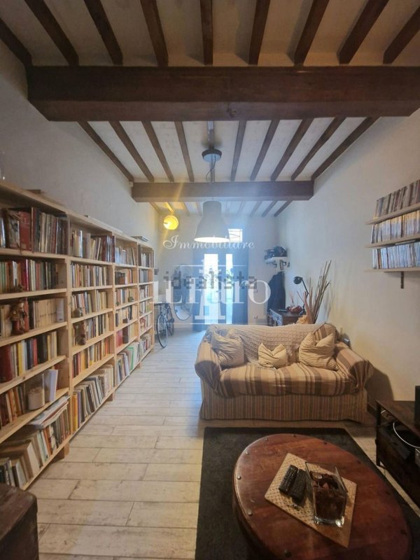 casa indipendente in vendita a Campi Bisenzio in zona San Piero a Ponti