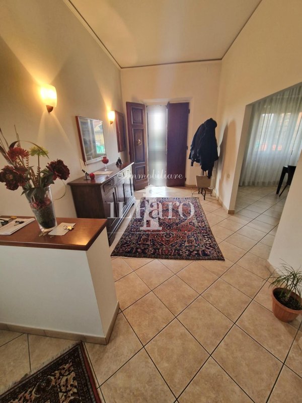 casa indipendente in vendita a Campi Bisenzio in zona Sant'Angelo a Lecore