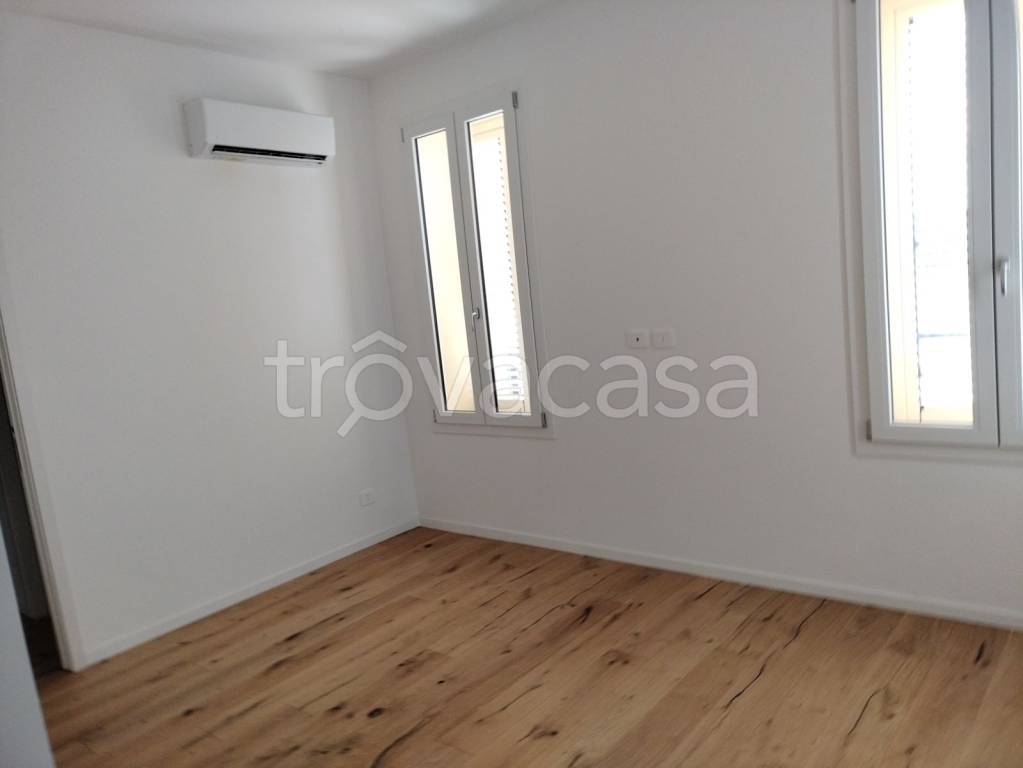 casa indipendente in vendita a Campi Bisenzio in zona San Piero a Ponti