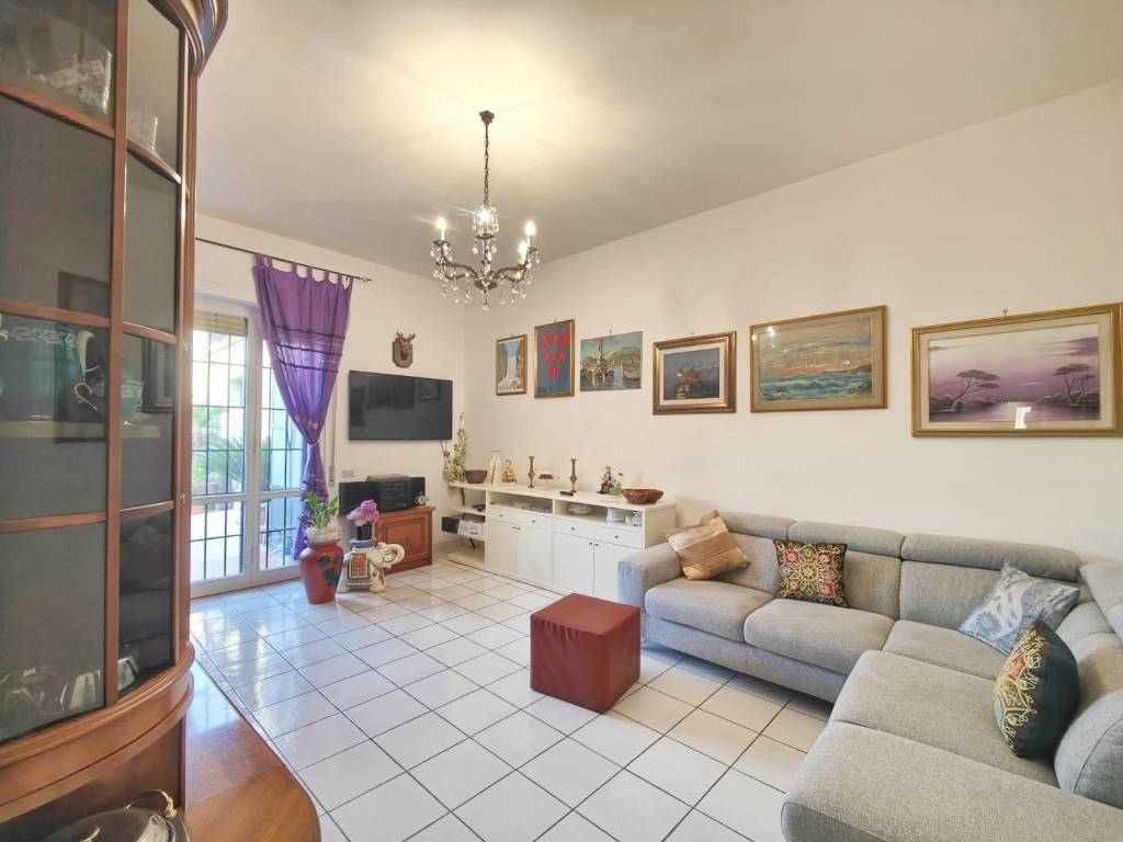 appartamento in vendita a Campi Bisenzio