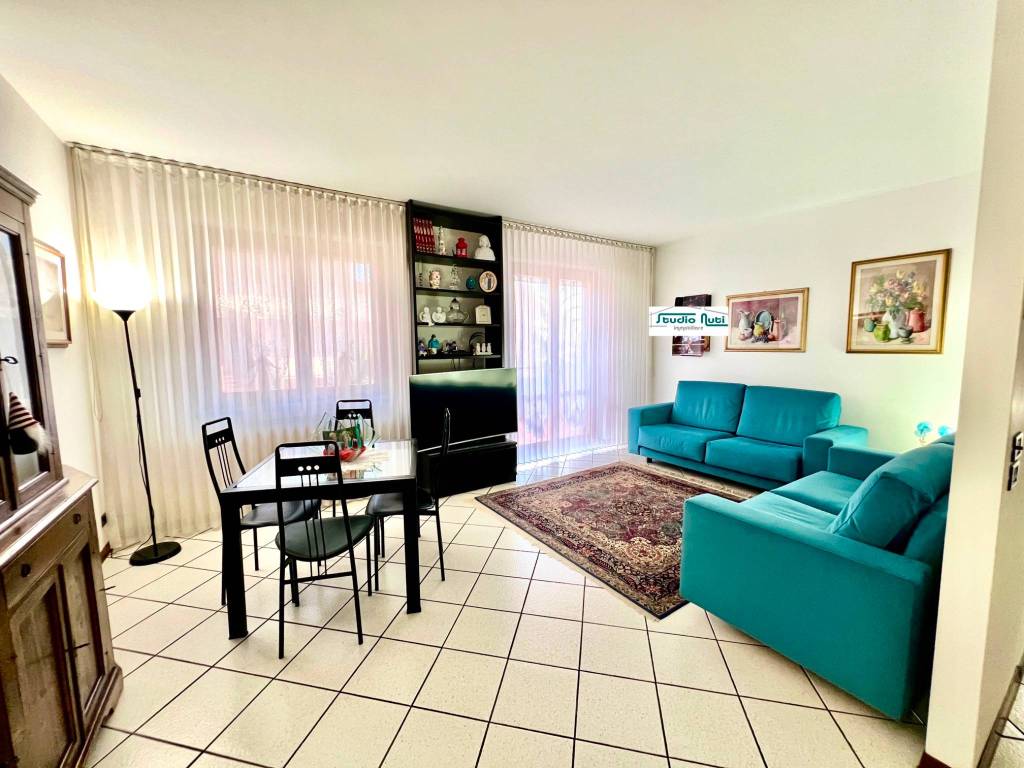 casa indipendente in vendita a Campi Bisenzio in zona San Cresci