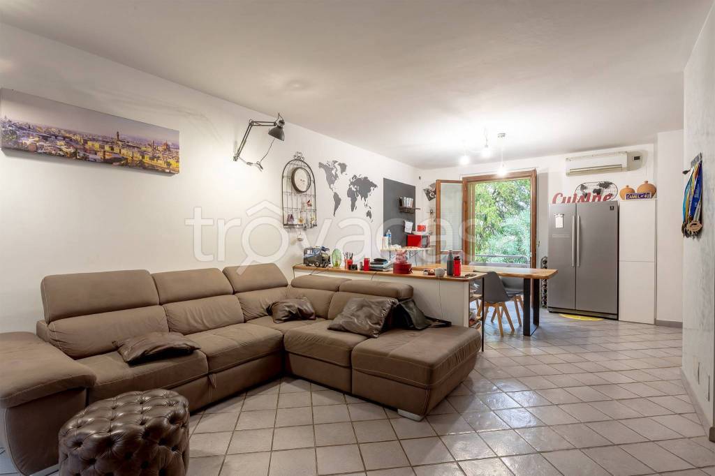 casa indipendente in vendita a Campi Bisenzio in zona San Donnino