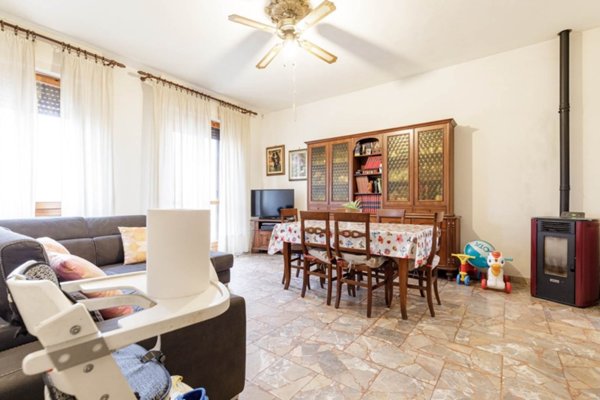 appartamento in vendita a Campi Bisenzio in zona Capalle