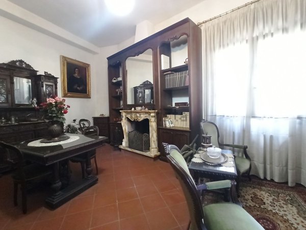 casa indipendente in vendita a Campi Bisenzio in zona San Donnino