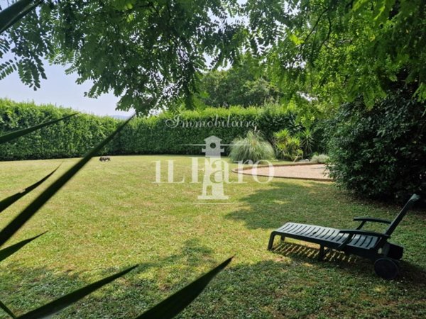 pentavano in vendita a Campi Bisenzio