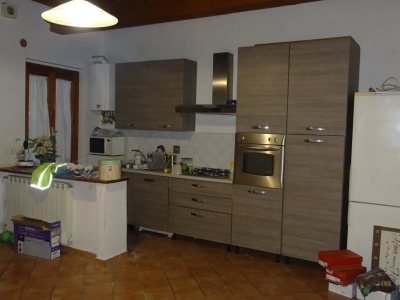 casa indipendente in vendita a Campi Bisenzio in zona San Piero a Ponti