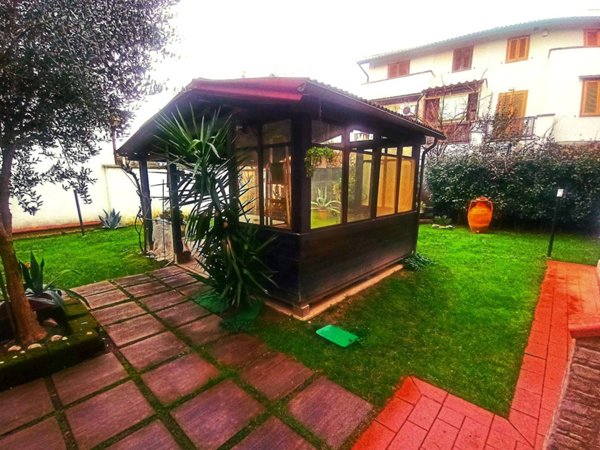 appartamento in vendita a Campi Bisenzio in zona San Cresci