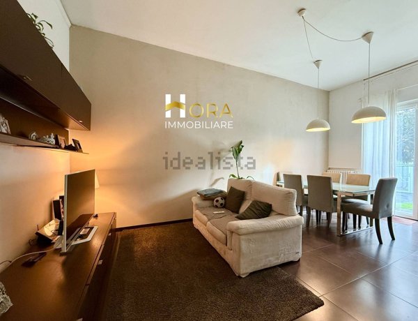 casa indipendente in vendita a Campi Bisenzio