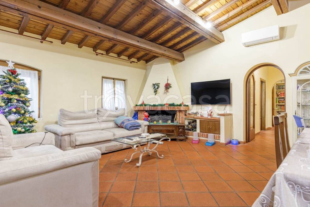 appartamento in vendita a Campi Bisenzio