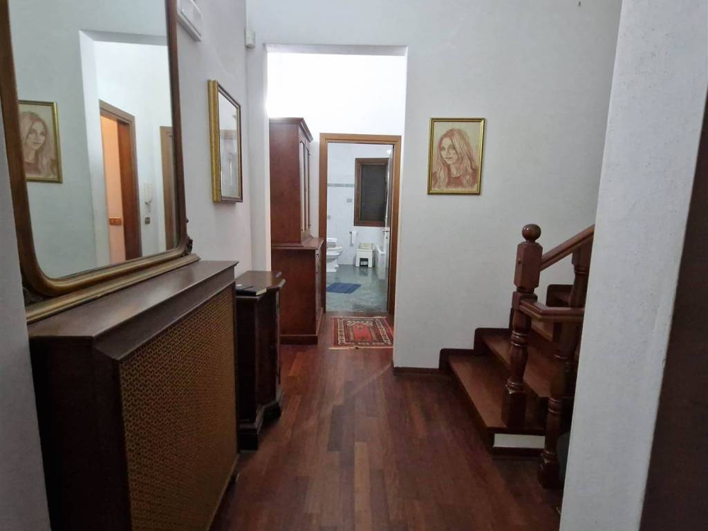 casa indipendente in vendita a Campi Bisenzio in zona San Cresci