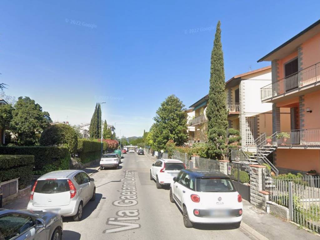 casa indipendente in vendita a Campi Bisenzio