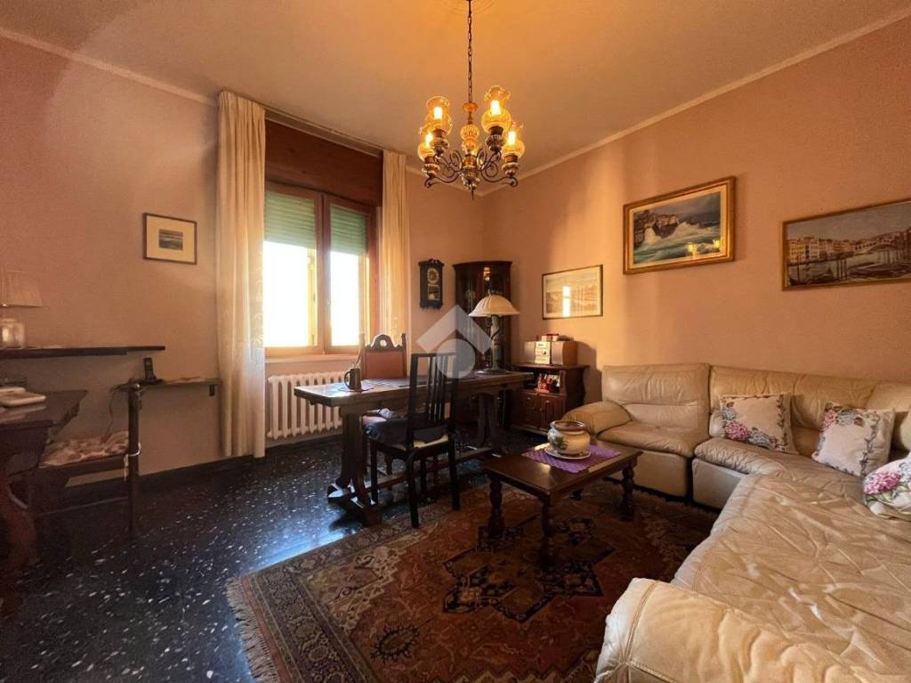 appartamento in vendita a Campi Bisenzio in zona San Piero a Ponti