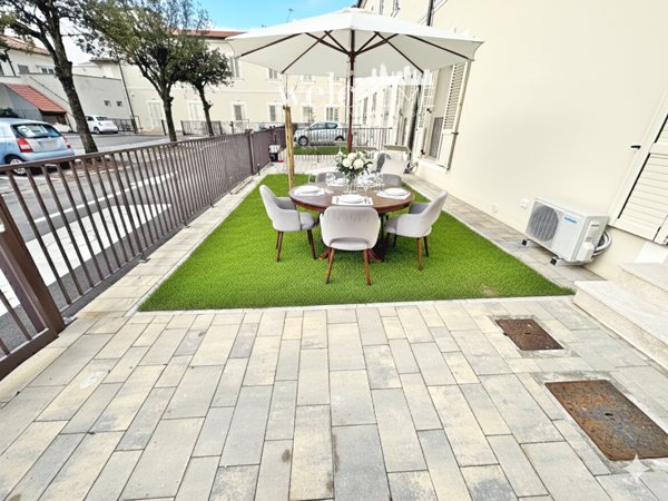 casa indipendente in vendita a Campi Bisenzio in zona San Piero a Ponti