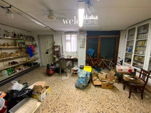 casa indipendente in vendita a Campi Bisenzio in zona Capalle