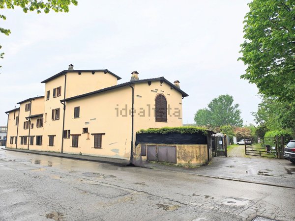 appartamento in vendita a Campi Bisenzio in zona San Piero a Ponti