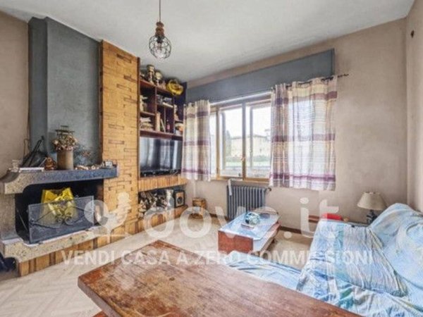 casa indipendente in vendita a Campi Bisenzio