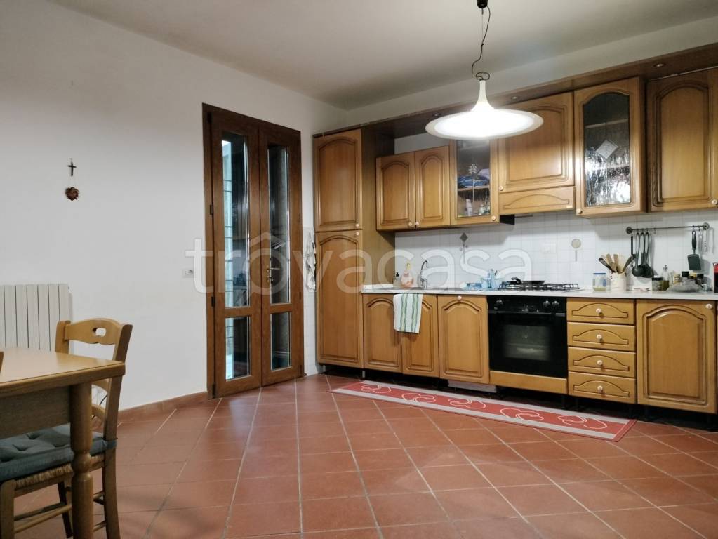 casa indipendente in vendita a Campi Bisenzio