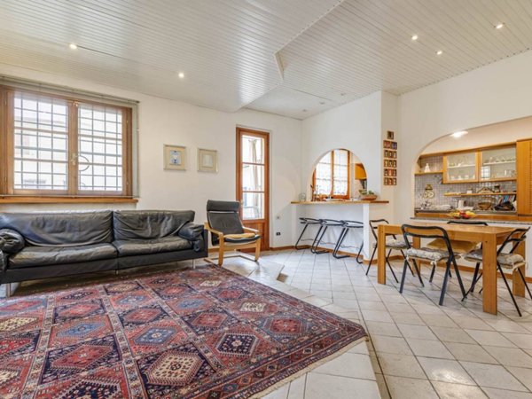 casa indipendente in vendita a Campi Bisenzio in zona San Donnino