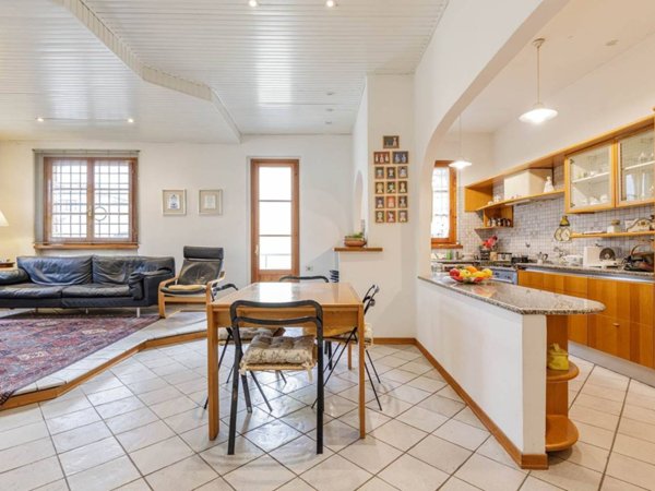 casa indipendente in vendita a Campi Bisenzio in zona San Donnino