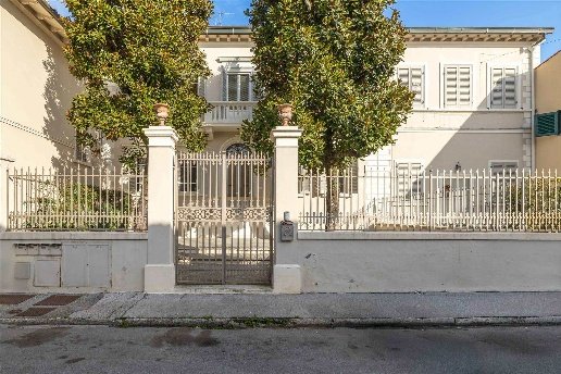 casa indipendente in vendita a Campi Bisenzio in zona San Piero a Ponti