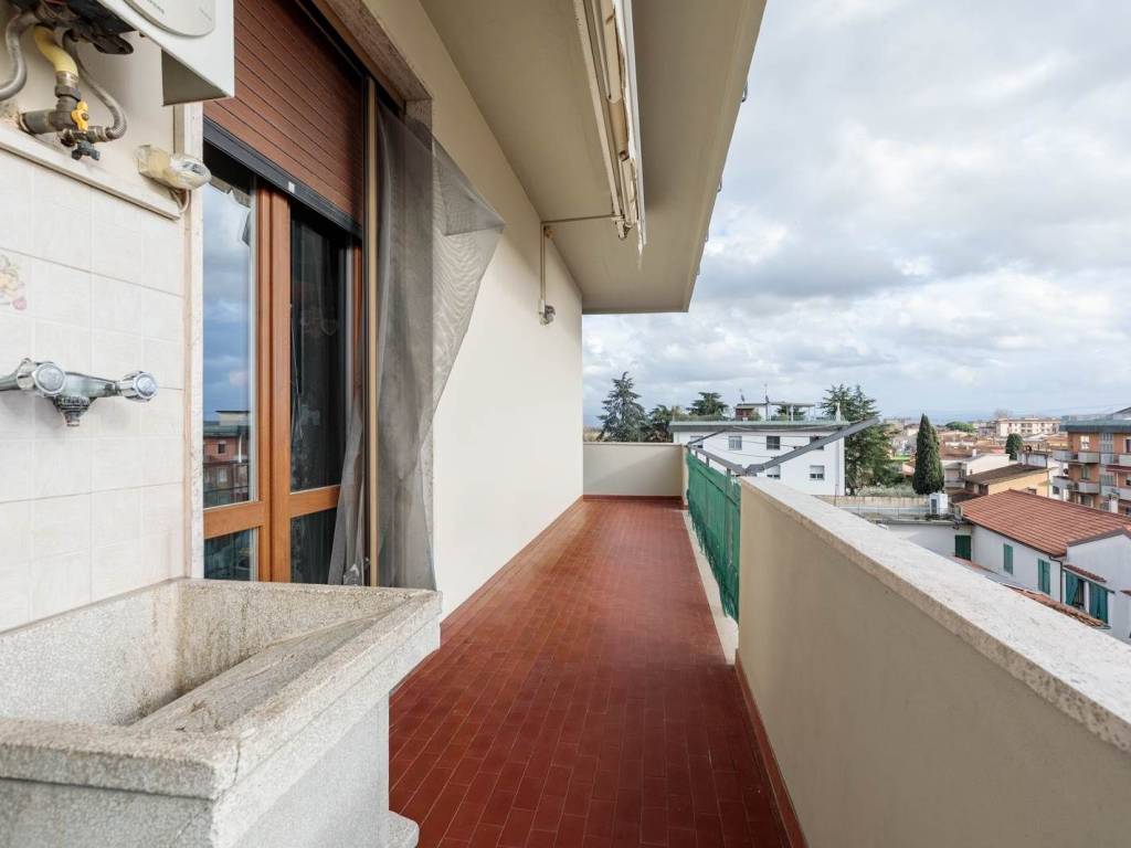 appartamento in vendita a Campi Bisenzio in zona San Cresci