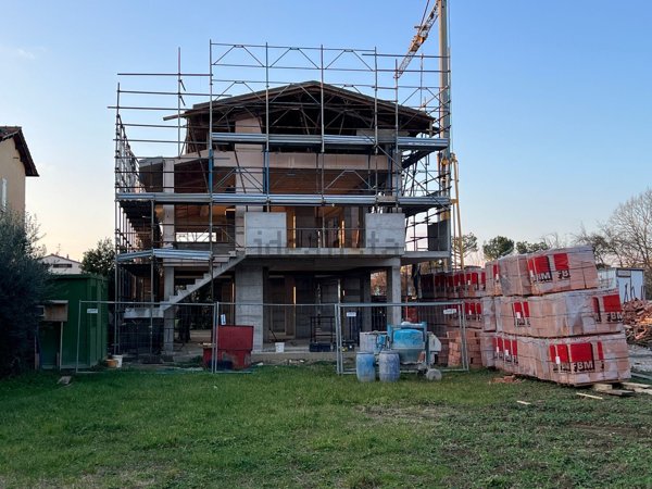 casa indipendente in vendita a Campi Bisenzio in zona San Donnino