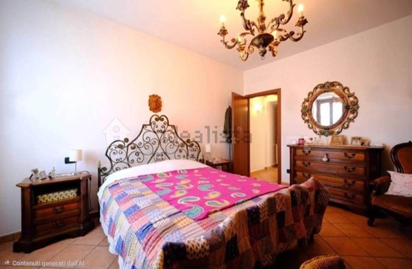 casa indipendente in vendita a Campi Bisenzio in zona Limite
