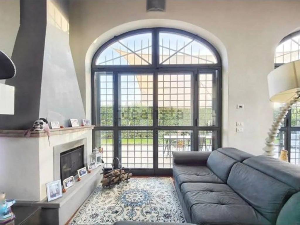 casa indipendente in vendita a Campi Bisenzio in zona Il Rosi