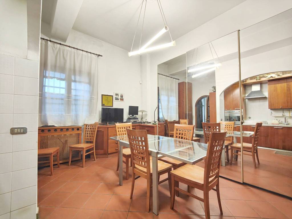 casa indipendente in vendita a Campi Bisenzio in zona San Donnino