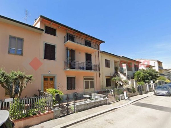 appartamento in vendita a Campi Bisenzio in zona Capalle