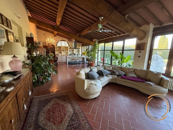 pentavano in vendita a Campi Bisenzio