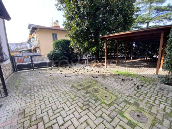 casa indipendente in vendita a Campi Bisenzio in zona San Donnino