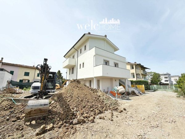 casa indipendente in vendita a Campi Bisenzio in zona Sant'Angelo a Lecore