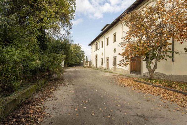 villa in vendita a Campi Bisenzio