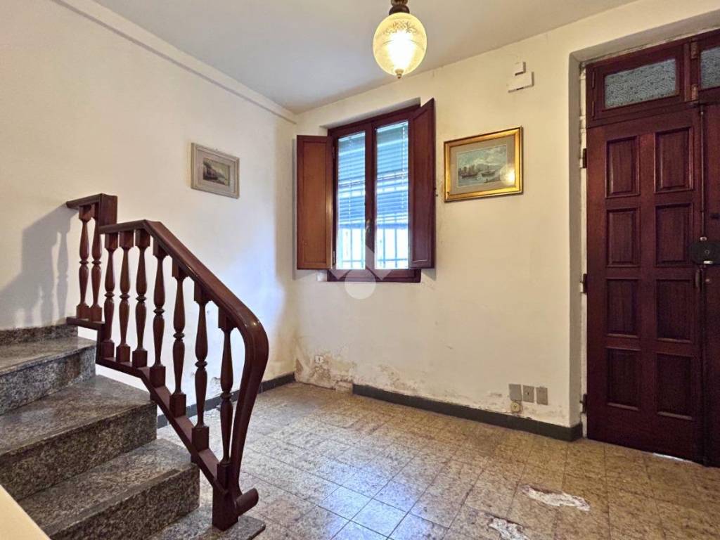 casa indipendente in vendita a Campi Bisenzio