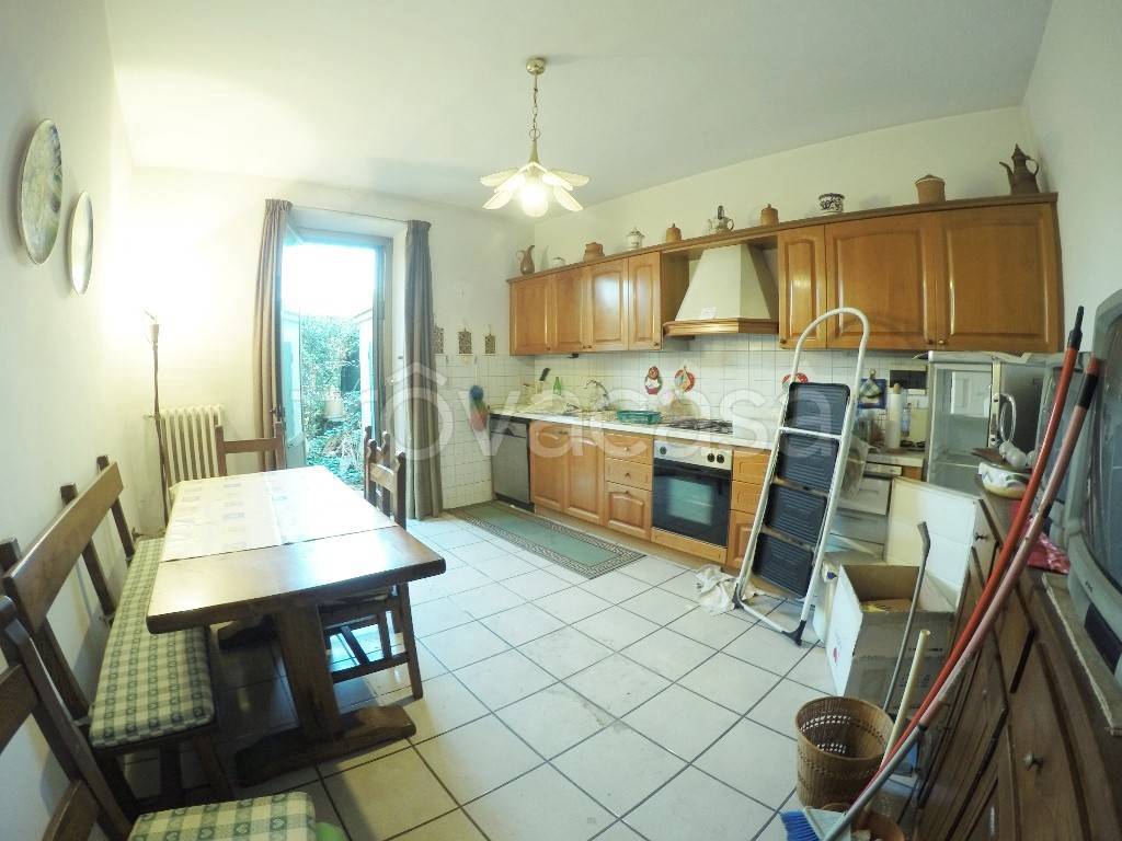 casa indipendente in vendita a Campi Bisenzio in zona Sant'Angelo a Lecore