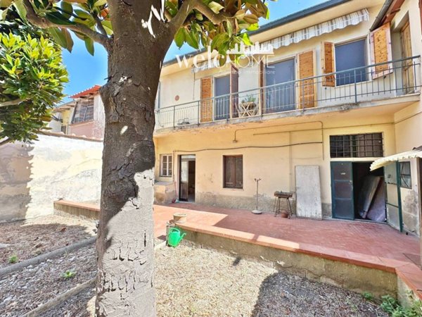 casa indipendente in vendita a Campi Bisenzio in zona San Cresci