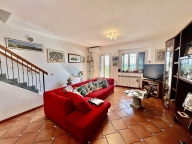 casa indipendente in vendita a Campi Bisenzio in zona San Piero a Ponti