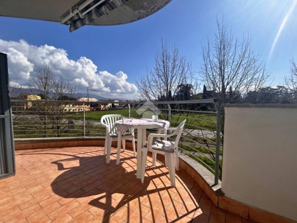 appartamento in vendita a Campi Bisenzio in zona Capalle