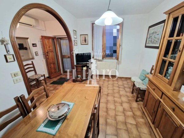 casa indipendente in vendita a Campi Bisenzio