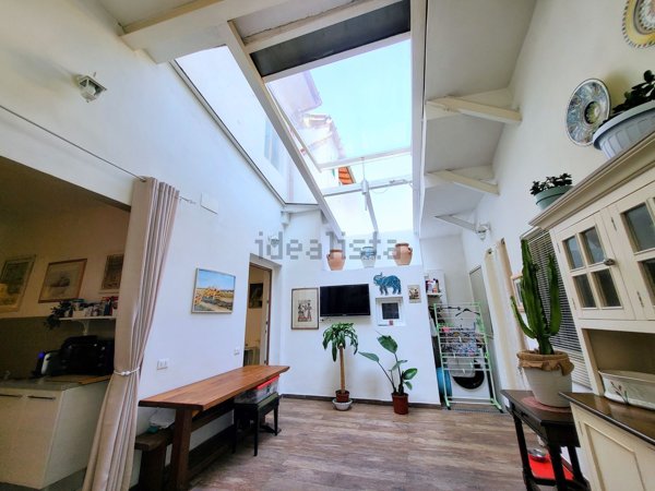 casa indipendente in vendita a Campi Bisenzio