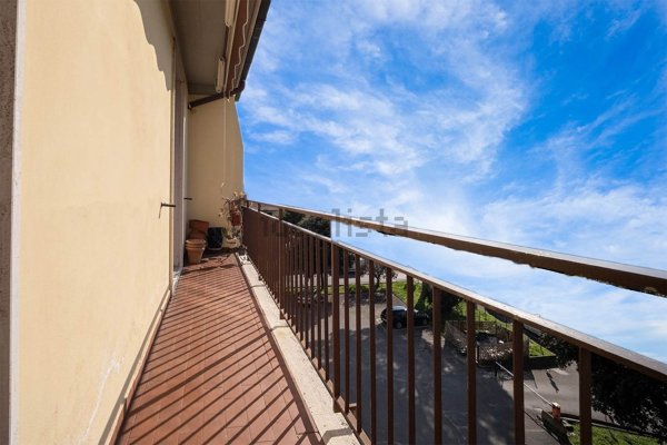 appartamento in vendita a Campi Bisenzio in zona San Piero a Ponti