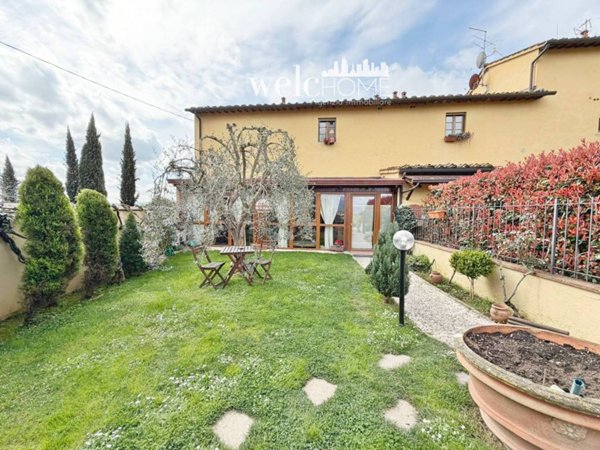 appartamento in vendita a Campi Bisenzio in zona Capalle