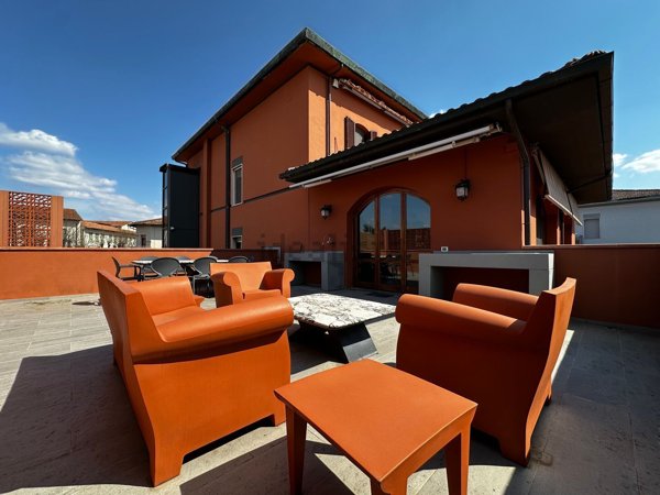 casa indipendente in vendita a Campi Bisenzio